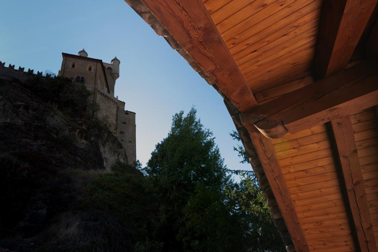 Maison Chateau - Vista Castello Di Saint Pierre Exterior foto